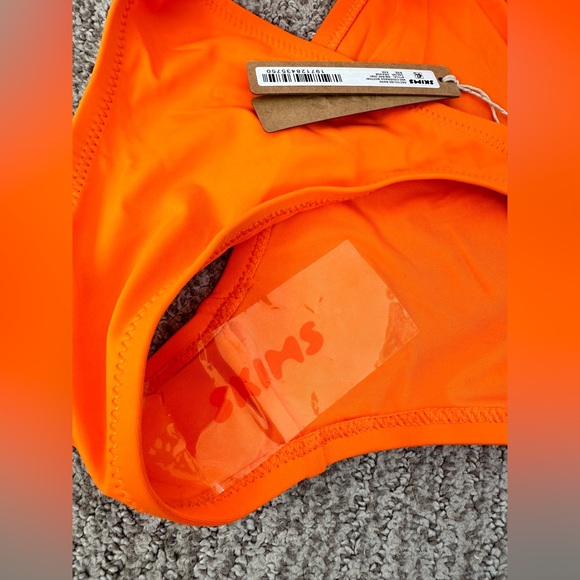 Women’s SKIMS micro scoop Bathing Suit - Picture 7 of 8